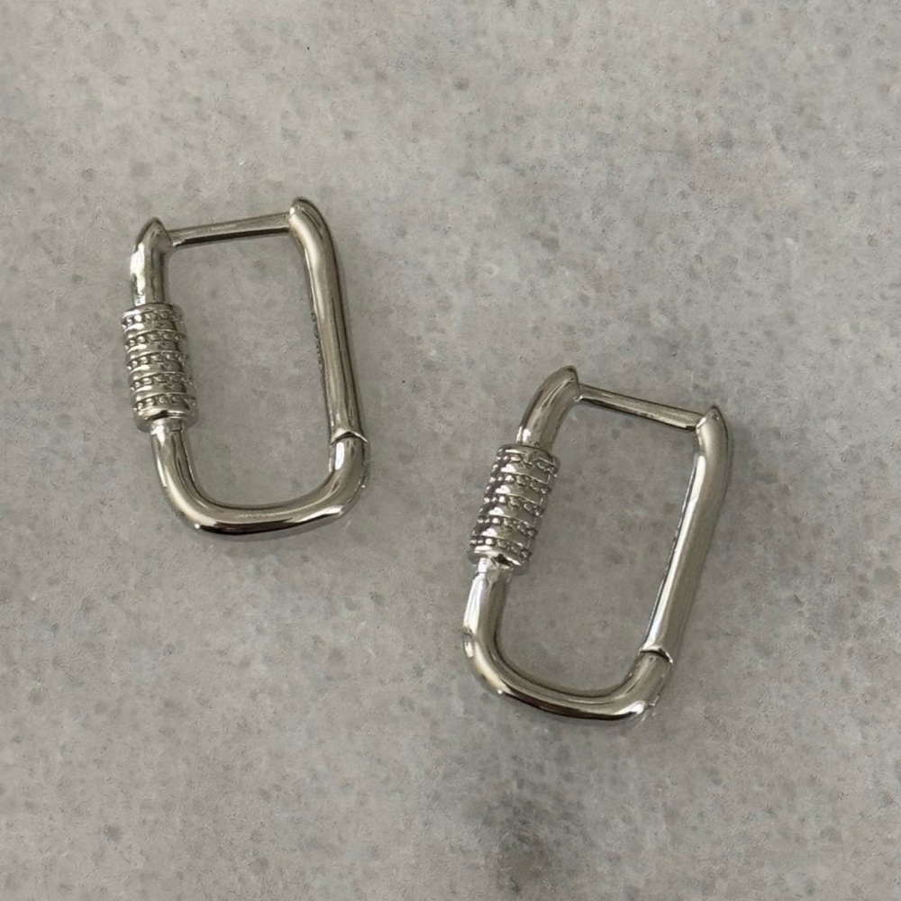 Sterling Silver Oval Chunky Hoop Earrings Brand New